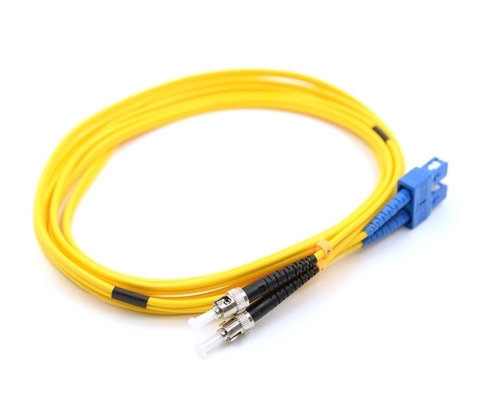 3.0mm Fiber Optic Patchcord με OFNP καλώδιο UPC/APC γυαλιστερό προσαρμοσμένο μήκος