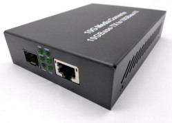 10G μη διαχειριζόμενος μετατροπέας μέσων με θύρα SFP+ &amp; RJ45