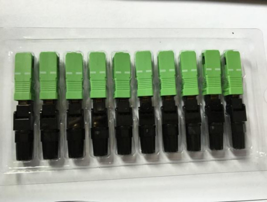 Ταχεία σύνδεση Fiber Connectors για Drop Cable / εσωτερικό καλώδιο με κλειδαριά κρατά την αξιοπιστία της ινών