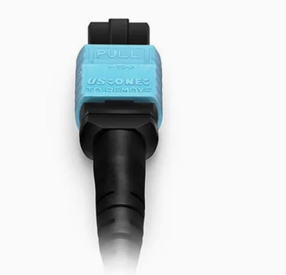 Οπτική ίνα FTTH Patch Cord Trunk Cable PVC υλικό Πίνακα MPO ίνες καλώδιο