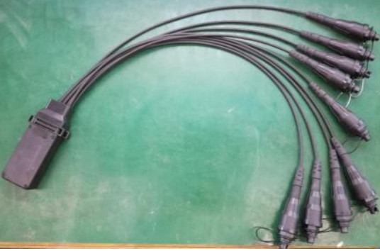 1x4 1x8 Μίνι FiberHub CLOSURE ITU-T G.657A2 4.8mm Καλώδιο Fiber Optic Plc Splitter
