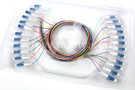 12 Core SC APC Single Mode Fiber Optic Cable Pigtail 10000N Τράβηγμα