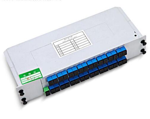 Οπτικός Διαχωριστής PLC LGX Μονοτροπικός G657A SC APC/UPC για Κέντρα Δεδομένων Τηλεπικοινωνιών FTTx