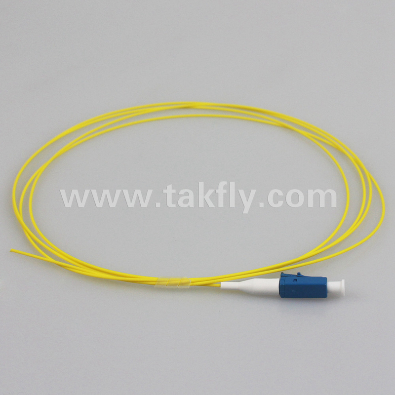 1.5M LC/UPC 0.9mm SM Fiber Optic Pigtail για σταθερή και γρήγορη μετάδοση δεδομένων