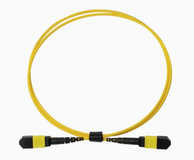 FTTH εσωτερικό εξωτερικό LSZH PVC ινώδους οπτικού κομπλιέ 12/24/48/96/144 Κεντρικός συνδετής LC/Sc/St/FC MPO/MTP