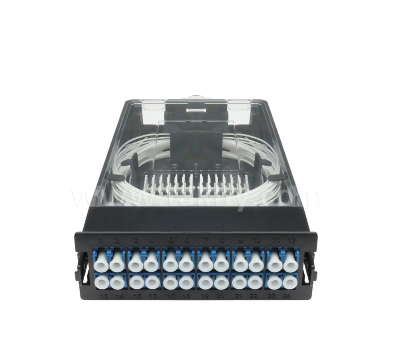 Προεπιλεγμένη Μονάδα Κασέτας TK-HRM-04, 12C/24C, διπλή λειτουργία: LC Pigtail Fusion ή MPO-LC Διαχείριση Κασέτας, Plug-and-Play για καλωδίωση κέντρου δεδομένων
