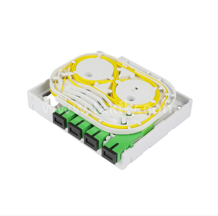 TKS-1806-04D FTTH Fiber Termination Box ∆ιακόλληση γραφείου / τοιχώματος, 4-Port, εσωτερικό, υποστηρίζει τη σύντηξη σύντηξης και τη διαχείριση καλωδίων